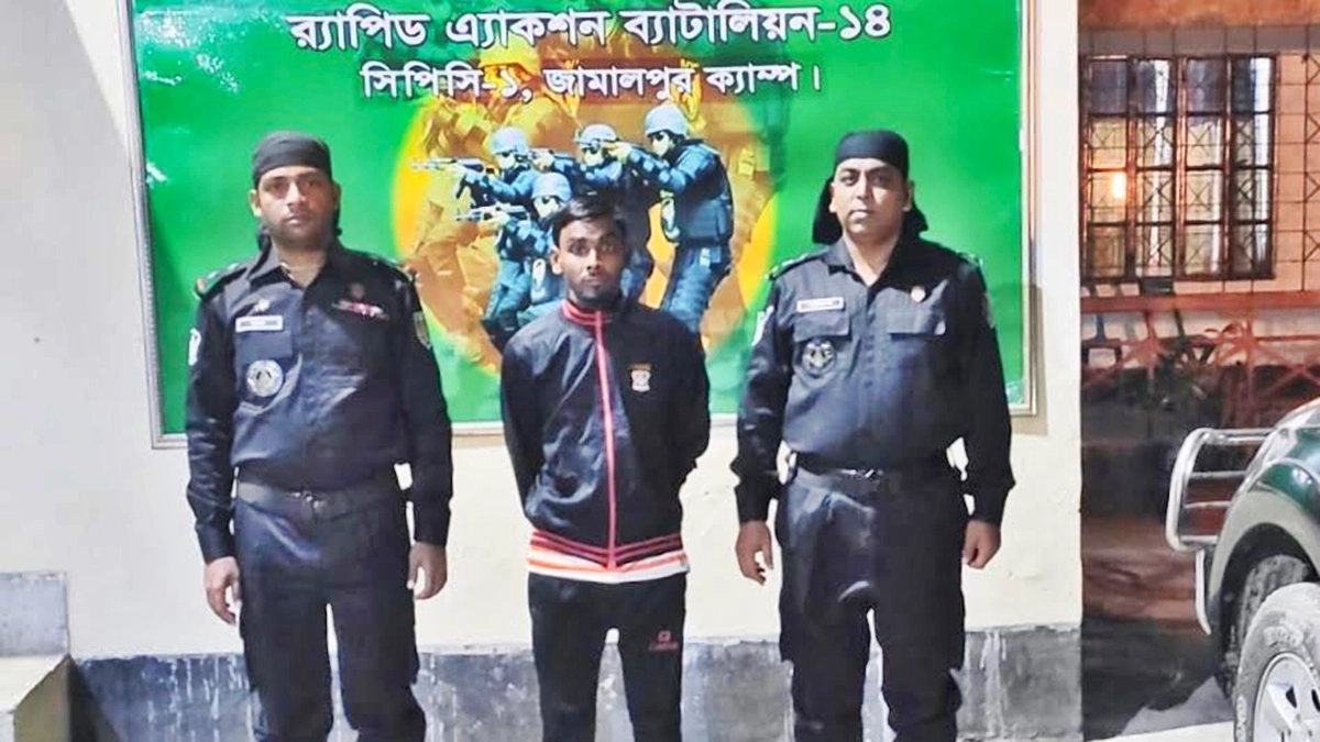 স্ত্রীকে হত্যা করে ১৫ বছর আত্মগোপনে