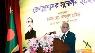 ডিসিদের ক্ষমতার অপপ্রয়োগ না করার নির্দেশ রাষ্ট্রপতির