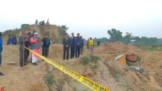 বড়লেখা ও কুলাউড়ায় রেলপথ নির্মাণ কাজের অগ্রগতি পরিদর্শনে ভারতীয় সহকারী হাইকমিশনার