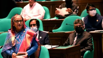 আমার ব্যর্থতা থাকলে খুঁজে দিন, সংশোধন করে নেবো: প্রধানমন্ত্রী