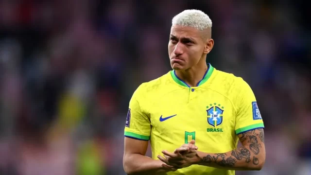 বিশ্বকাপ থেকে বিদায় পরিবারের সদস্য হারানোর চেয়েও কষ্টের