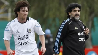 ম্যারাডোনা নাকি মেসি কে সেরা জানালেন স্কালোনি