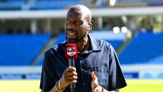 বিপিএলের অংশ হতে ঢাকা এসেছেন অ্যামব্রোস