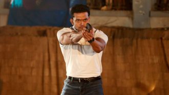 বিনা কর্তনে ছাড়পত্র পেল শুভর ‘ব্ল্যাক ওয়ার’