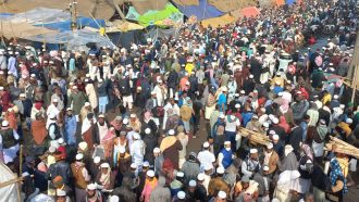 মুসল্লিতে পরিপূর্ণ ইজতেমার মাঠ