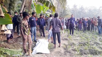 চাঁদপুরে বন্ধুর হাতে বন্ধু খুন