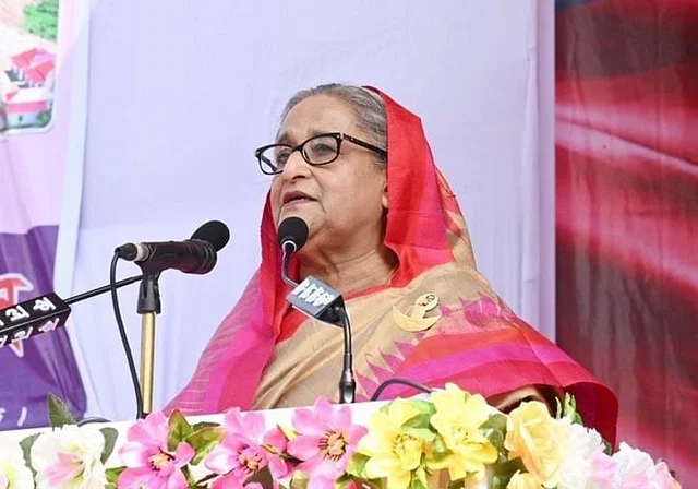 আওয়ামী লীগ-বিএনপির মধ্যে কোনো তুলনা হতে পারে না: প্রধানমন্ত্রী