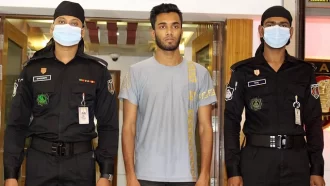 স্ত্রীকে সঙ্গে নিয়ে প্রেমিকাকে খুন