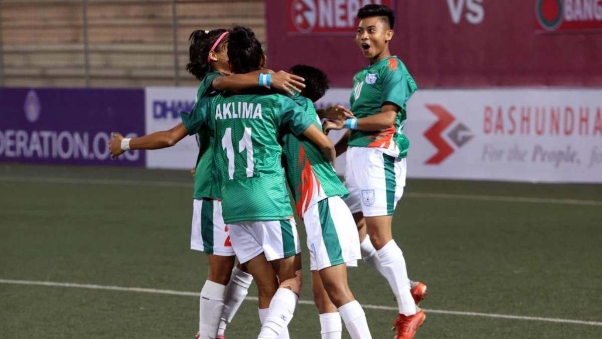 ফাইনালে দুই গোলে এগিয়ে বাংলাদেশ
