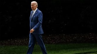 বাইডেনের বাড়িতে ৪ ঘণ্টা তল্লাশি এফবিআইয়ের