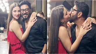 আমরা প্রতি মিনিটে চুমু খাই: শুভশ্রী