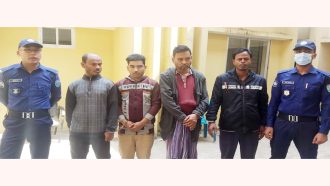 ফেঞ্চুগঞ্জে জুয়ার আসর থেকে আটক ৪