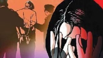 মেলা থেকে ফেরার পথে ২ কিশোরীকে ৮ জন মিলে ধর্ষণ