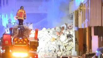 ফ্রান্সে ভবন ধসে নিখোঁজ ১০