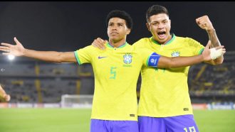 বিশ্বকাপ মিশনে রাতে মাঠে নামছে ব্রাজিল