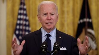 ইউক্রেনকে ৩৭৫ মিলিয়ন ডলার সামরিক সহায়তার ঘোষণা বাইডেনের