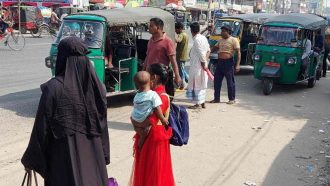 পরীক্ষার কারেণে সুনামগঞ্জে বাস ধর্মঘট স্থগিত