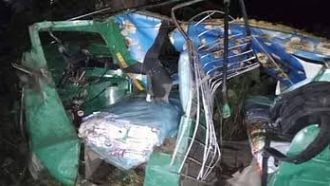 হবিগঞ্জে পিকআপ-অটোরিকশা সংঘর্ষে নিহত ৩