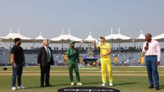 টস হেরে ব্যাটিংয়ে বাংলাদেশ