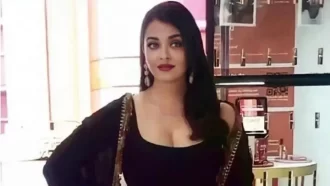 ঐশ্বরিয়ার বাড়ির সামনে পাপারাজ্জিদের ভিড়!