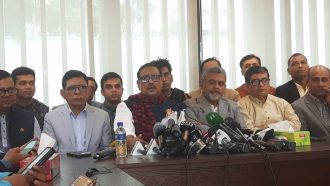 কারো সঙ্গে আমরা যুদ্ধে জড়াতে চাই না : কাদের