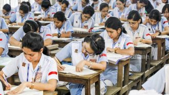 জুনের শেষ সপ্তাহে এইচএসসি পরীক্ষা শুরুর প্রস্তাব যাচ্ছে