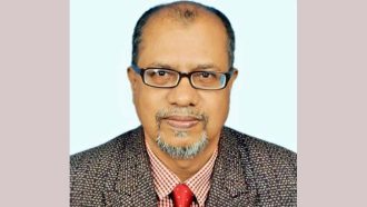 ছাত্রীকে ধর্ষণচেষ্টায় অভিযুক্ত চবির সেই শিক্ষক চাকরি হারালেন