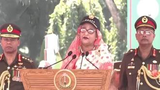 আধুনিক সেনাবাহিনী গড়তে বিভিন্ন পদক্ষেপ বাস্তবায়ন হচ্ছে : প্রধানমন্ত্রী