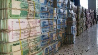 পাগলা মসজিদের দানবাক্সে দানের রেকর্ড