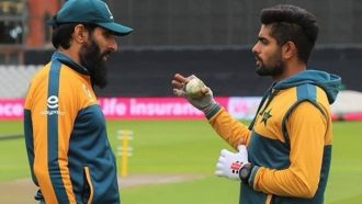 টি-টোয়েন্টি বিশ্বকাপের জন্য বাবরকে যে বিশেষ পরামর্শ দিলেন মিসবাহ