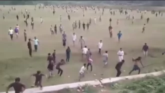 ব্রাহ্মণবাড়িয়ার নাসিরনগরের সঙ্গে হবিগঞ্জের লাখাই গ্রামবাসীর সংঘর্ষ