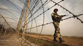 তেঁতুলিয়ায় বিএসএফের গুলিতে ২ বাংলাদেশি যুবক নিহত