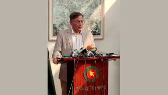 বেনজীরের দেশত্যাগে কোনো নিষেধাজ্ঞা দেওয়া হয়নি: পররাষ্ট্রমন্ত্রী