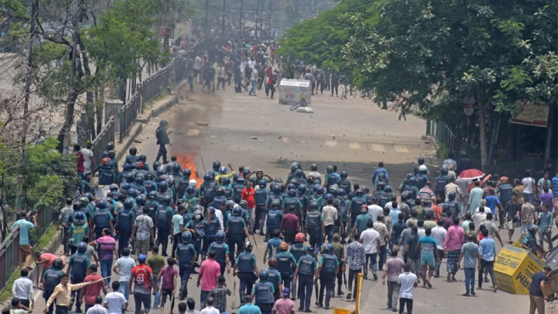 তিন দিন ধরে সংঘর্ষ : কোটা সংস্কার আন্দোলনে প্রাণ হারালেন ১৯ জন