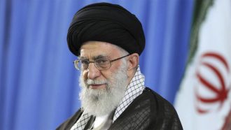 নিরাপদ স্থানে সরিয়ে নেওয়া হলো ইরানের সর্বোচ্চ নেতাকে