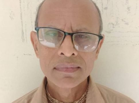 বড়লেখায় সড়কে ঝরলো অবসরপ্রাপ্ত শিক্ষকের প্রাণ