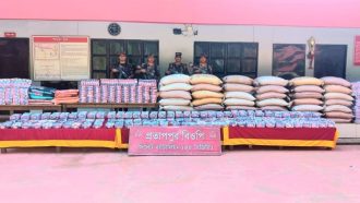 সিলেটে বিজিবির হাতে ধরা পড়লো দেড় কোটি টাকার পণ্য