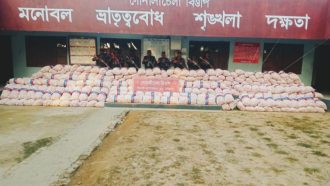 সিলেট-সুনামগঞ্জ সীমান্তে প্রায় কোটি টাকার চোরাই পণ্য জব্দ