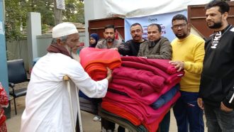 সানবিল ফাউন্ডেশনের উদ্যোগে চালিবন্দরে শীতবস্ত্র বিতরণ