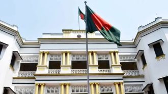 ভারতীয়দের জন্য ভিসা সীমিত করলো বাংলাদেশ