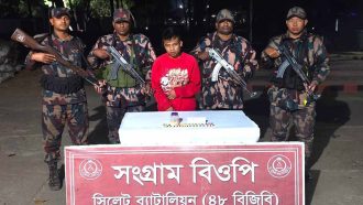 সিলেট সীমান্তে আটক ভারতীয় নাগরিক