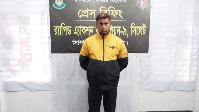 বিদেশি আগ্নেয়াস্ত্রসহ র‍‍্যাবের জালে দেলোয়ার
