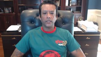 স্ত্রীর সঙ্গে বিচ্ছেদের খবর জানালেন জয়