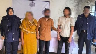 মা-বাবা ও ছেলে মিলে করেন ইয়াবা ব্যবসা!