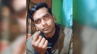 রাতে নারীর ঘরে গিয়ে ধরা পুলিশের এসআই : হলেন ‘বরখাস্ত’