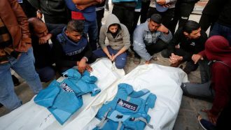 একমাসে ৭ ফিলিস্তিনি সাংবাদিককে হত্যা করেছে ইসরাইল