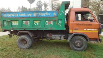 হবিগঞ্জে পাচারকালে ৪০ বস্তা ভারতীয় চিনি জব্দ