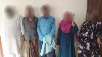 সিলেট বন্দরবাজারে হোটেল মহানগর থেকে ৫ নারী-পুরুষ আটক