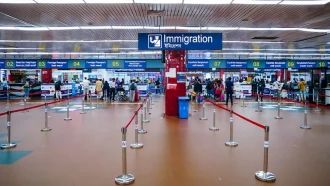 অবৈধ ৫০ হাজার বিদেশির মধ্যে ১৫ হাজার দেশ ছেড়েছে