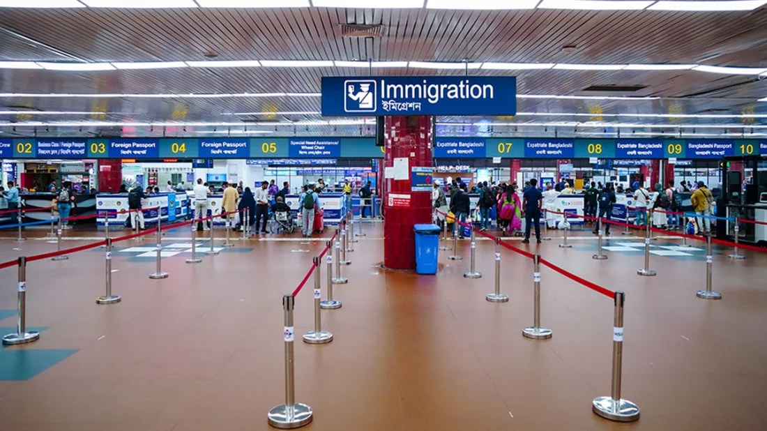 অবৈধ ৫০ হাজার বিদেশির মধ্যে ১৫ হাজার দেশ ছেড়েছে